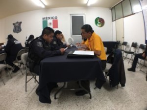 thumbnail_3 REALIZAN ENCUESTA INSTITUCIONAL SOBRE LABOR POLICIAL