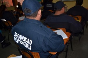thumbnail_1 INTEGRAN TERCER GRUPO DE FORMACIÓN INICIAL PARA OFICIALES DE GUARDIA Y CUSTODIA